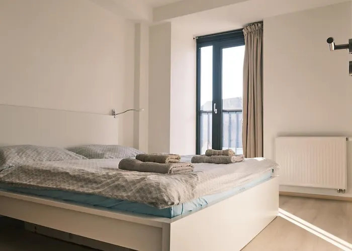 New Opposite To Presidential Palace Apartment