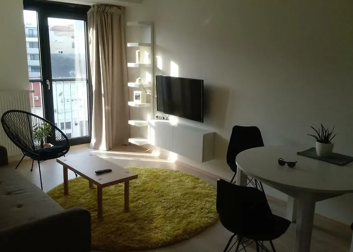 Apartment New Opposite To Presidential Palace *