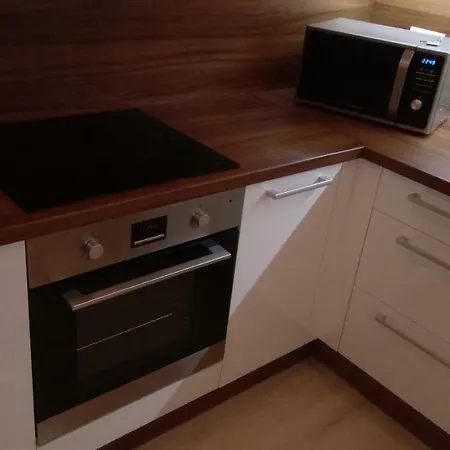 New Opposite To Presidential Palace アパート *