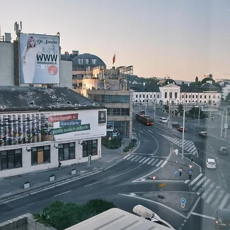 New Opposite To Presidential Palace 公寓 布拉迪斯拉发